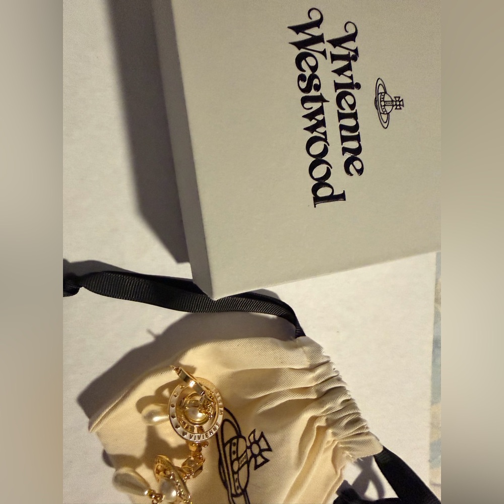 NANA x Vivienne Westwood Gold and Pearl Orb Earrings - Picture 2 of 9